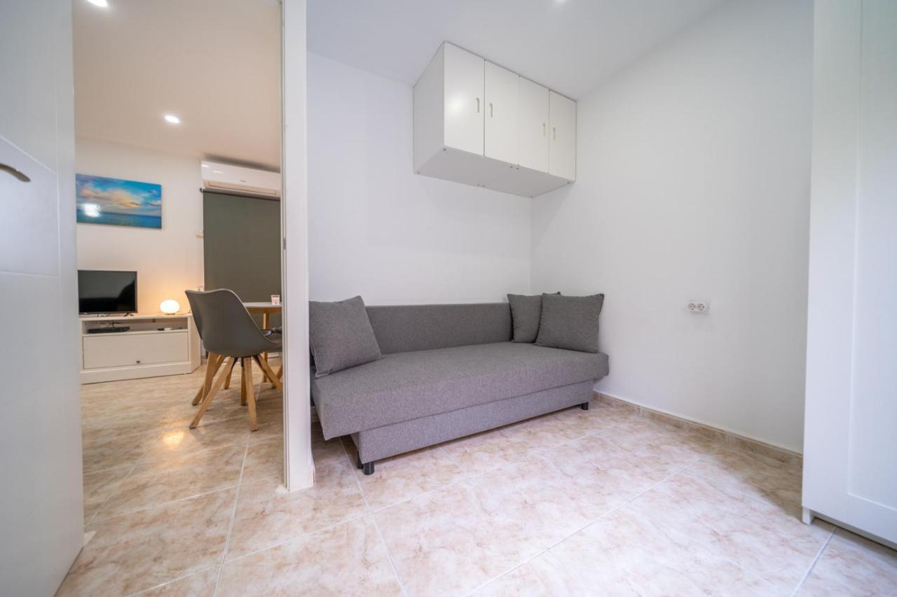 Homeholidaysrentals Chiara - Costa Brava Blanes Esterno foto